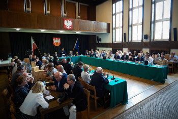 Podziękowania i odznaczenia na sesji Rady Powiatu