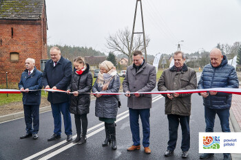 Droga Śmiłowo-Kaczory po remoncie oficjalnie otwarta. Już użytkują ją mieszkańcy 