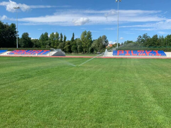 Zapraszamy na niedzielne popołudnie na zmodernizowanym stadionie przy Okrzei