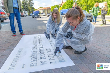 Wiersze na ulicach Piły, także przed Wydziałem Komunikacji