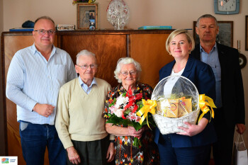 Z życzeniami dla Państwa Wiluszów z okazji 70-tej rocznicy ślubu