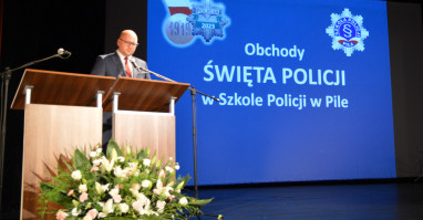 Relacja z uroczystości Święta Policji zorganizowanej przez Szkołę Policji w Pile 