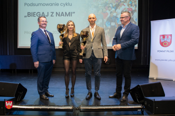 Nagrody dla laureatów cyklu Biegaj z nami