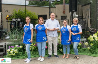 starosta Eligiusz Komarowski odwiedził uczetników pikniku