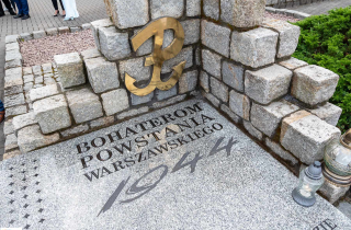 Pomnik Powstania Warszawskiego w Pile