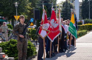 uroczystości na placu Powstańców Warszawy