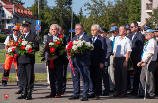 uroczystości na placu Powstańców Warszawy