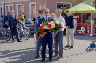 uroczystości na placu Powstańców Warszawy