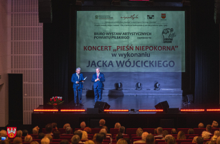 koncert Jacka Wójcickiego w byłym kinie Iskra 