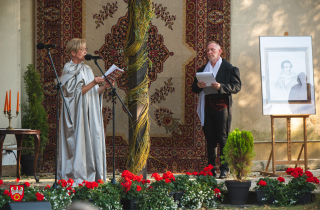 Narodowe Czytanie w ogrodzie Muzeum Stanisława Staszica