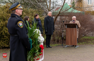 uroczystość pod obeliskiem Powstańców Wielkopolskich w Pile 