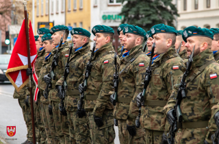 uroczystość pod obeliskiem Powstańców Wielkopolskich w Pile 