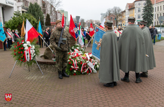 uroczystość pod obeliskiem Powstańców Wielkopolskich w Pile 